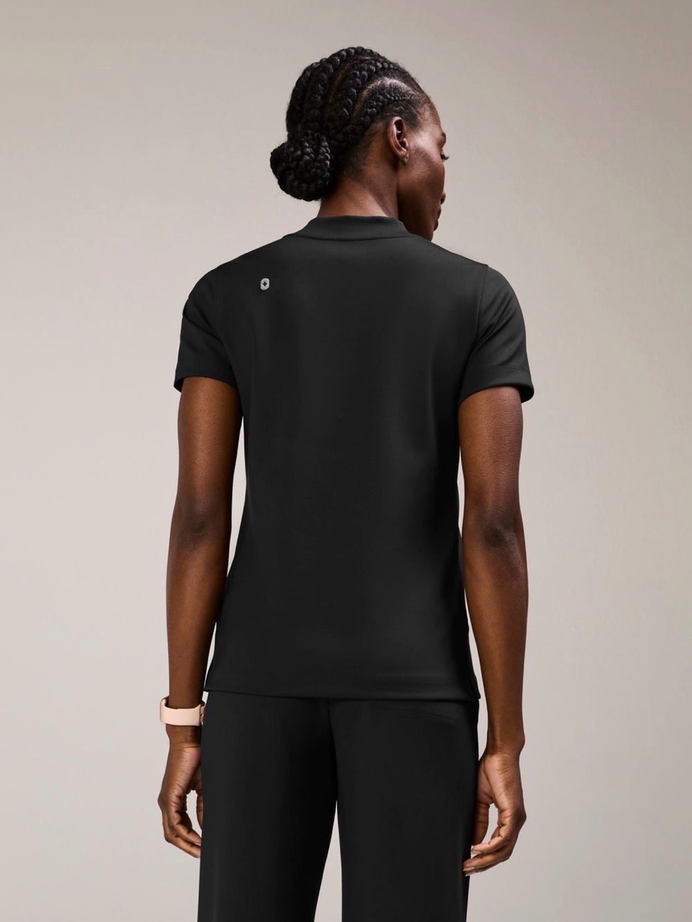 FIGS FORMx Black Scrubs Set - Evanston Pants & Sona V-Neck Top - Size M/MR - Picture 9 of 14